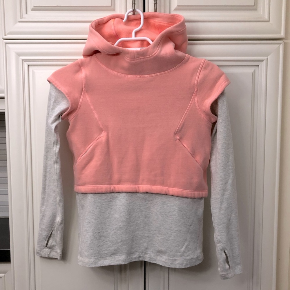Ivivva girl’s hooded t-shirt / sweatshirt